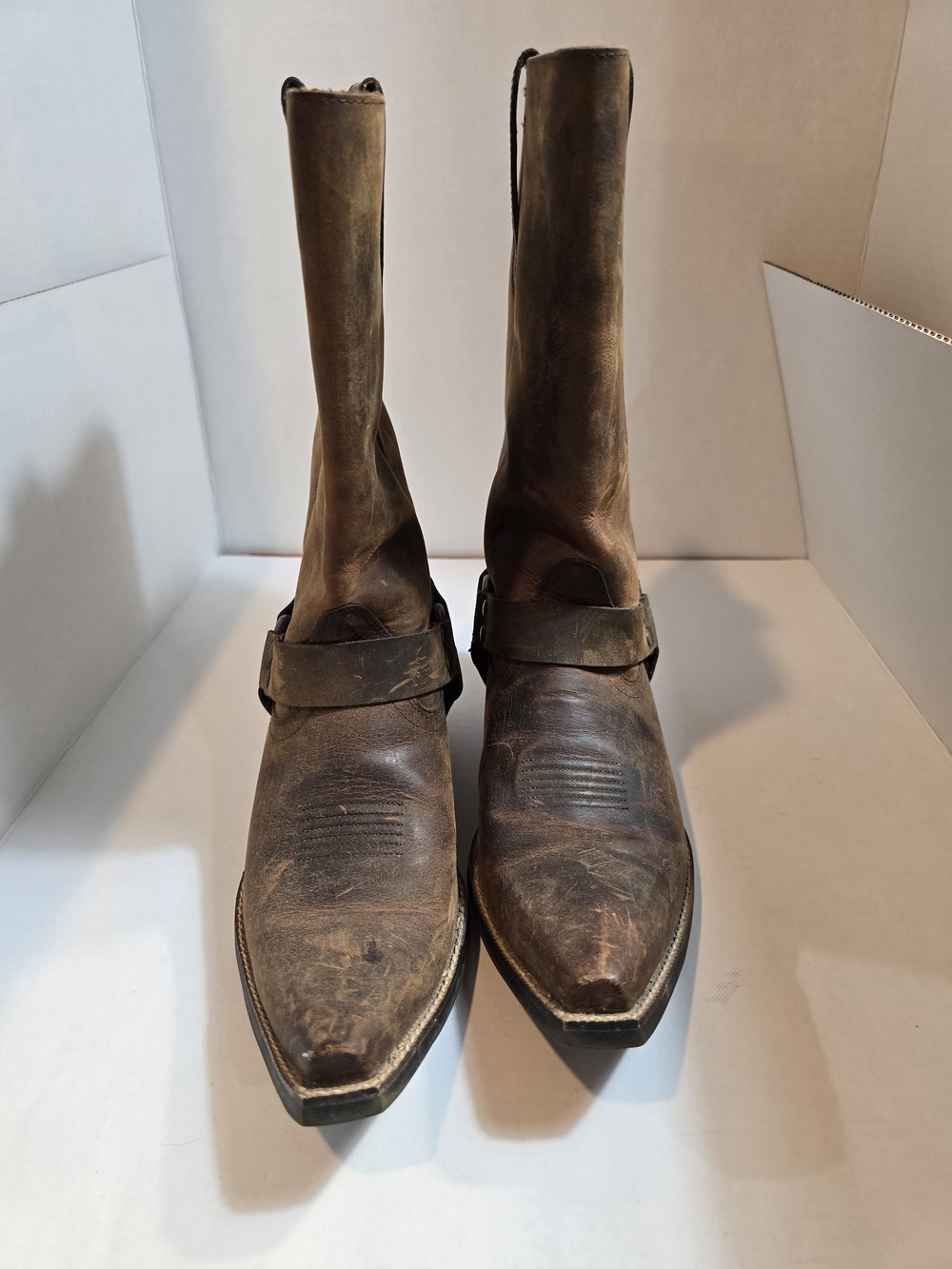Ariat Brown Leather Heeled Western Boots - Picture 2 of 6